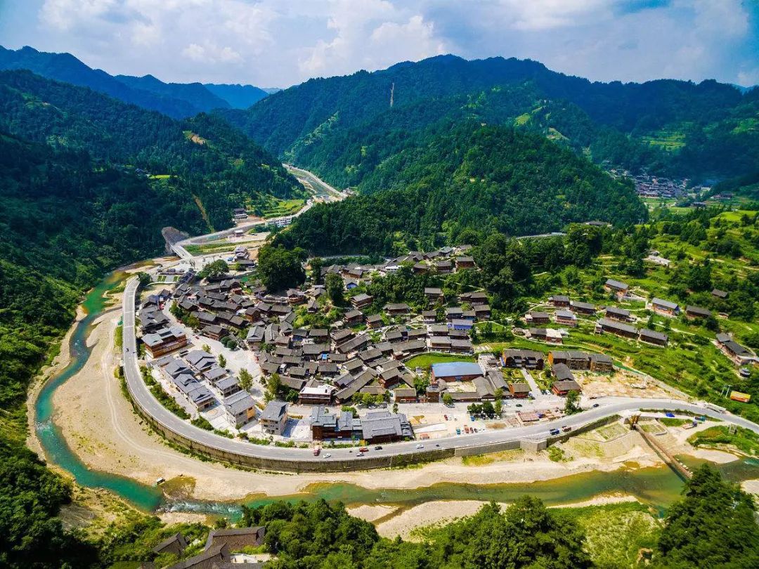 黔中烟雨，古韵长亭话贵州