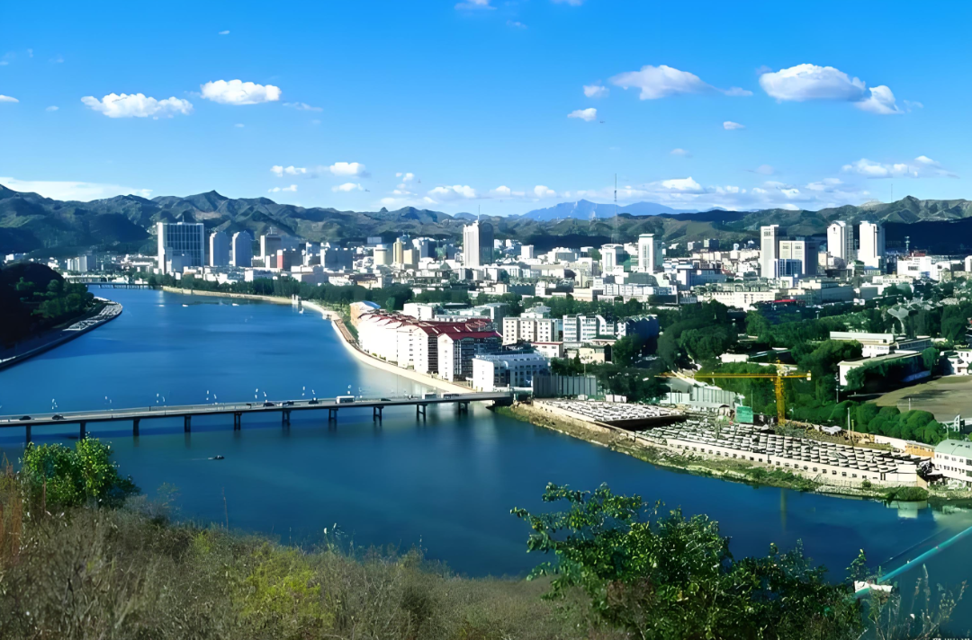 承德，嘉宾云集，共襄盛会